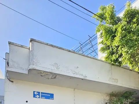 VENTA CENTRO DE SALUD VILLA LUGANO BAJO PRECIO