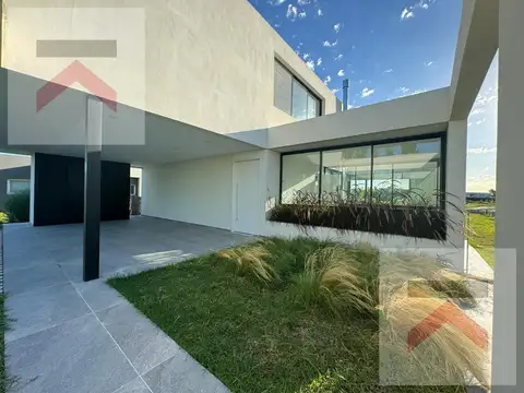 Casa en Venta en Chacras De La Reserva, USD 275.000