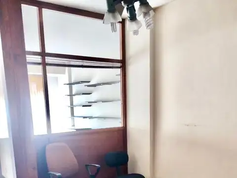 Oportunidad: Oficina con Tres Despachos en la Mejor Ubicación