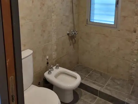 Casa en Alquiler al Este