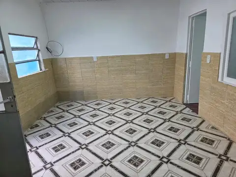 ALQUILO DPTO. INTERNO, 1 DORM. VIAMONTE AL 5200