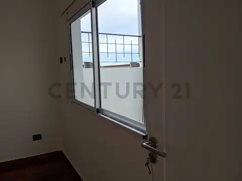 ALQUILER DEPARTAMENTO 3 ambientes A ESTRENAR 53m2 con PATIO