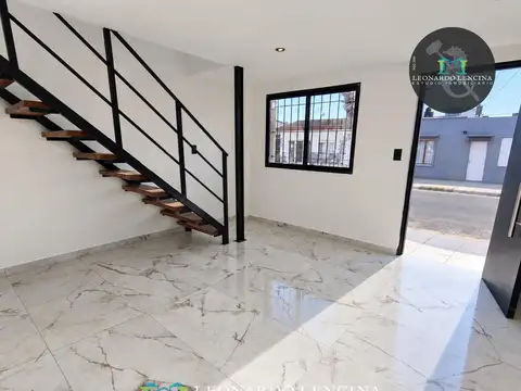 Depto Tipo Casa en Venta de 2 ambientes