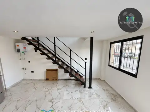 Depto Tipo Casa 2 ambientes con 1 baño
