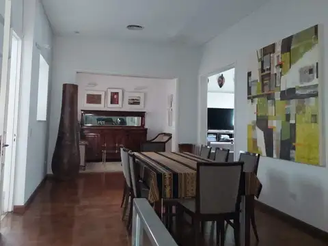 Departamento en Venta de 8 ambientes