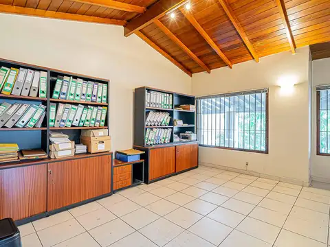 Oficina en Venta al Norte