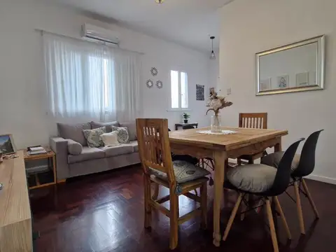 departamento 4 ambientes Banfield centro.