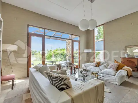 Casa en Venta en Santa Barbara, USD 870.000