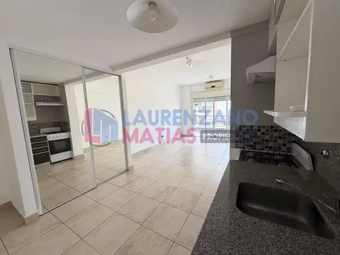 ALQUILER MONOAMBIENTE CON BALCON EN VILLA PUEYRREDON