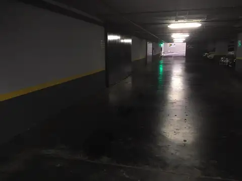 Depósito en venta en edificio de oficinas Puerto de Olivos