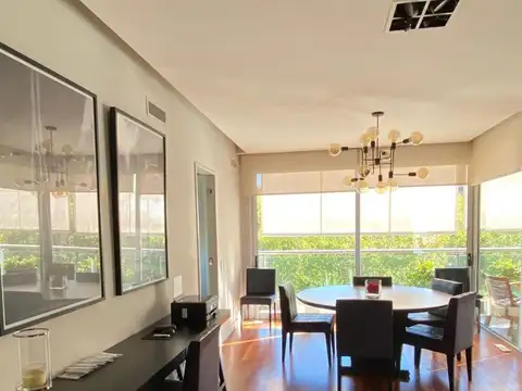 Departamento en Venta con 2 cocheras