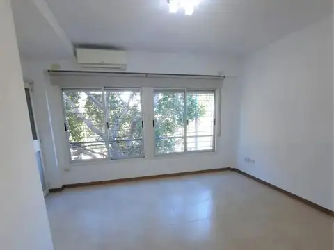 Hermoso 2 Ambientes Al Frente Todo Luz y Verde!