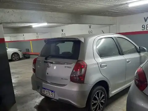 Cochera en Venta Fija