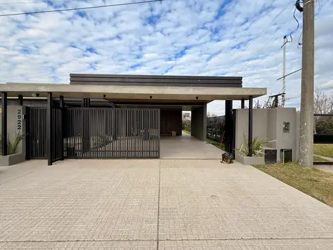 Rio Cuatro 2900