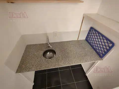 Oficina en Alquiler al Este