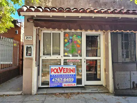 LOCAL EN ALQUILER EN VILLA BALLESTER, CON REJAS Y TOLDO