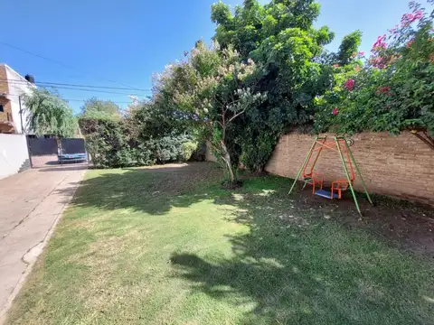 Casa 2 ambientes con 1 baño