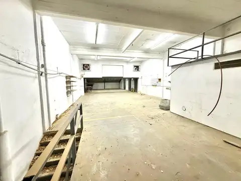 Local en Alquiler 40 años