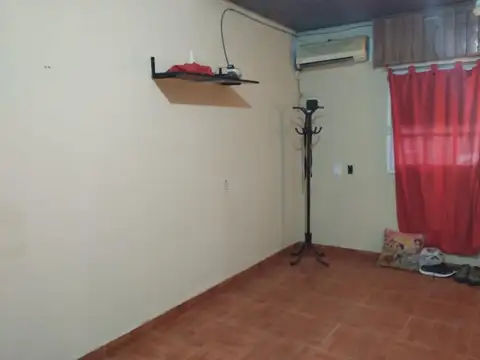 VILLA BONICH: CASA 1 DORMITORIO CON POSIBILIDAD DE 2DO