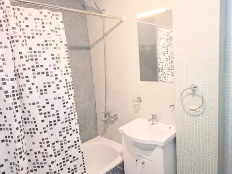 Departamento en Alquiler en Villa Crespo, $ 680.000