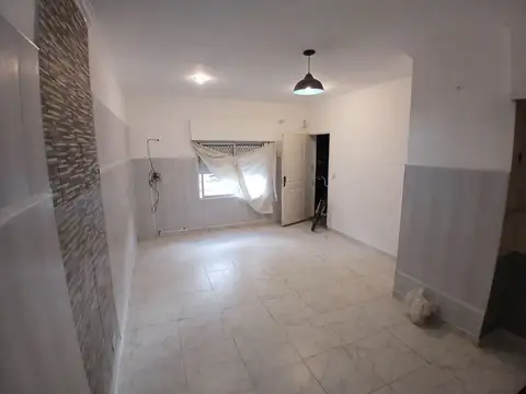 Depto Tipo Casa en Venta 37 años