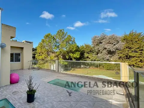 Departamento en Alquiler en Parque Exaltacion, $ 850.000