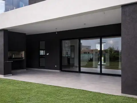Venta Casa Puertos Del Lago Araucarias