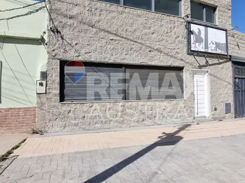 CASA MAS LOCAL COMERCIAL Y DEPOSITO
