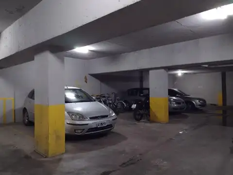 Cochera en Venta Fija