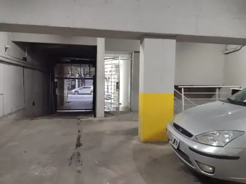 Cochera en Venta con acceso Rampa móvil