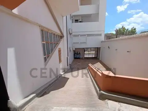 Cochera en Venta de 2,70  mts largo x 4,90  mts ancho