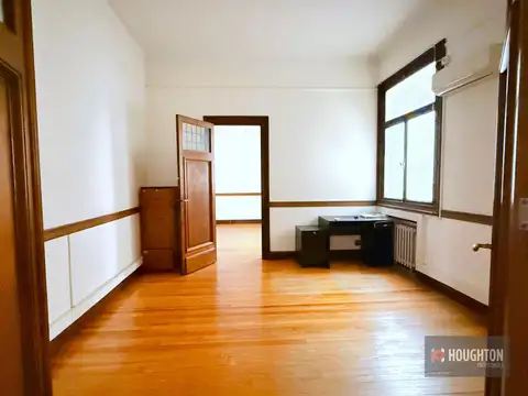Oficina en Alquiler 90 años