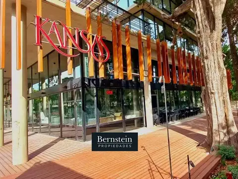 COCHERA COMERCIAL :: THAYS PARQUE LELOIR :: CON RENTA