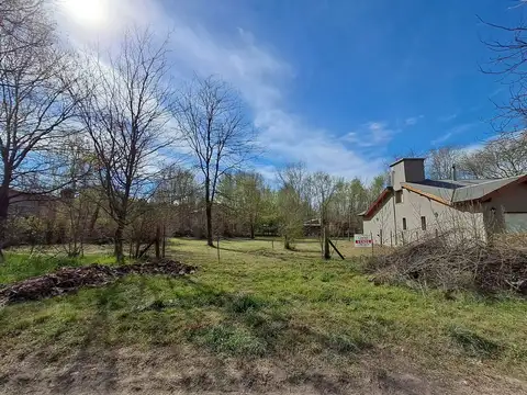 Dos terrenos en venta a metros del río. Los Reartes