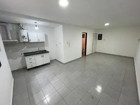 Aristobulo Del Valle 1100