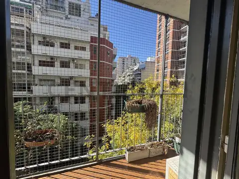 3 ambientes en venta, JUNCAL 3700- luz,  balcones y ubicación que enamora:  Pale