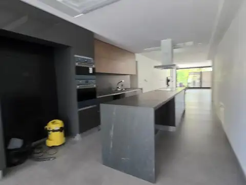 Venta Depto a estrenar, c/2 Cochera cubiertas, 2 Bauleras y Amenities, Premium