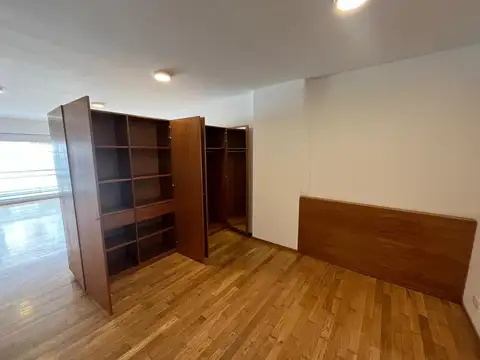 Departamento en Alquiler en Recoleta, $ 650.000