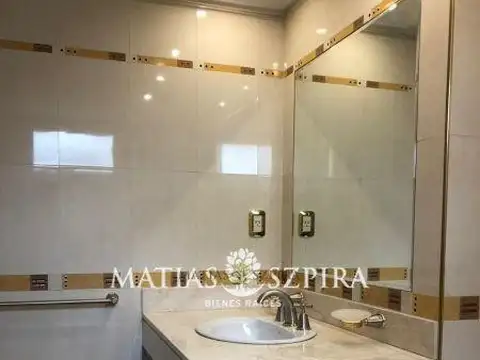 Departamento en Venta con 2 cocheras