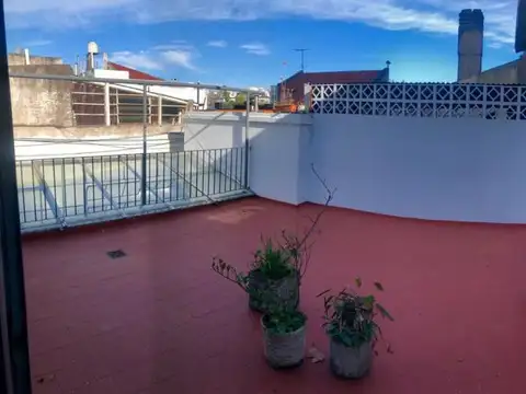 Hermoso ph 4 amb con terraza y quincho propio!