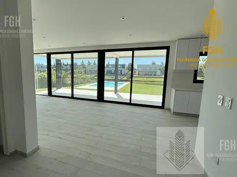 Casa en Venta en El Naudir, USD 350.000