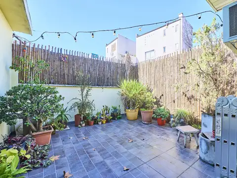 Venta PH 4  ambientes con Terraza, sin expensas en Colegiales