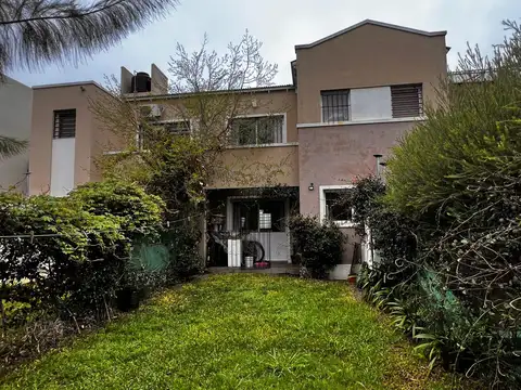 Duplex en venta en City Bell