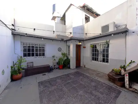 Depto Tipo Casa en Venta de 2 ambientes
