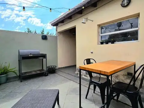 Depto Tipo Casa en Venta de 2 ambientes