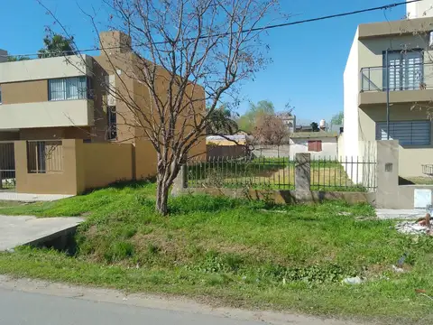 Terreno en Venta en Funes, USD 66.000