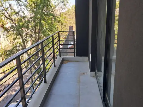 San Martin Centro Semi Piso, 2 Amb A Estrenar Muy Luminoso