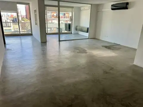 Oficina en alquiler, Libertador, semipiso, con Balcón y Cochera - Núñez