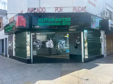 Local comercial en esquina