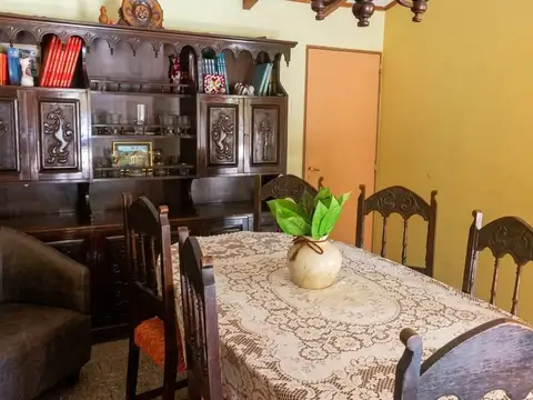 VENTA GRAN CASA EN REAL DEL PADRE - SAN RAFAEL